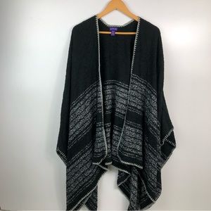 Madden Girl Black Poncho Grey Stitched OS